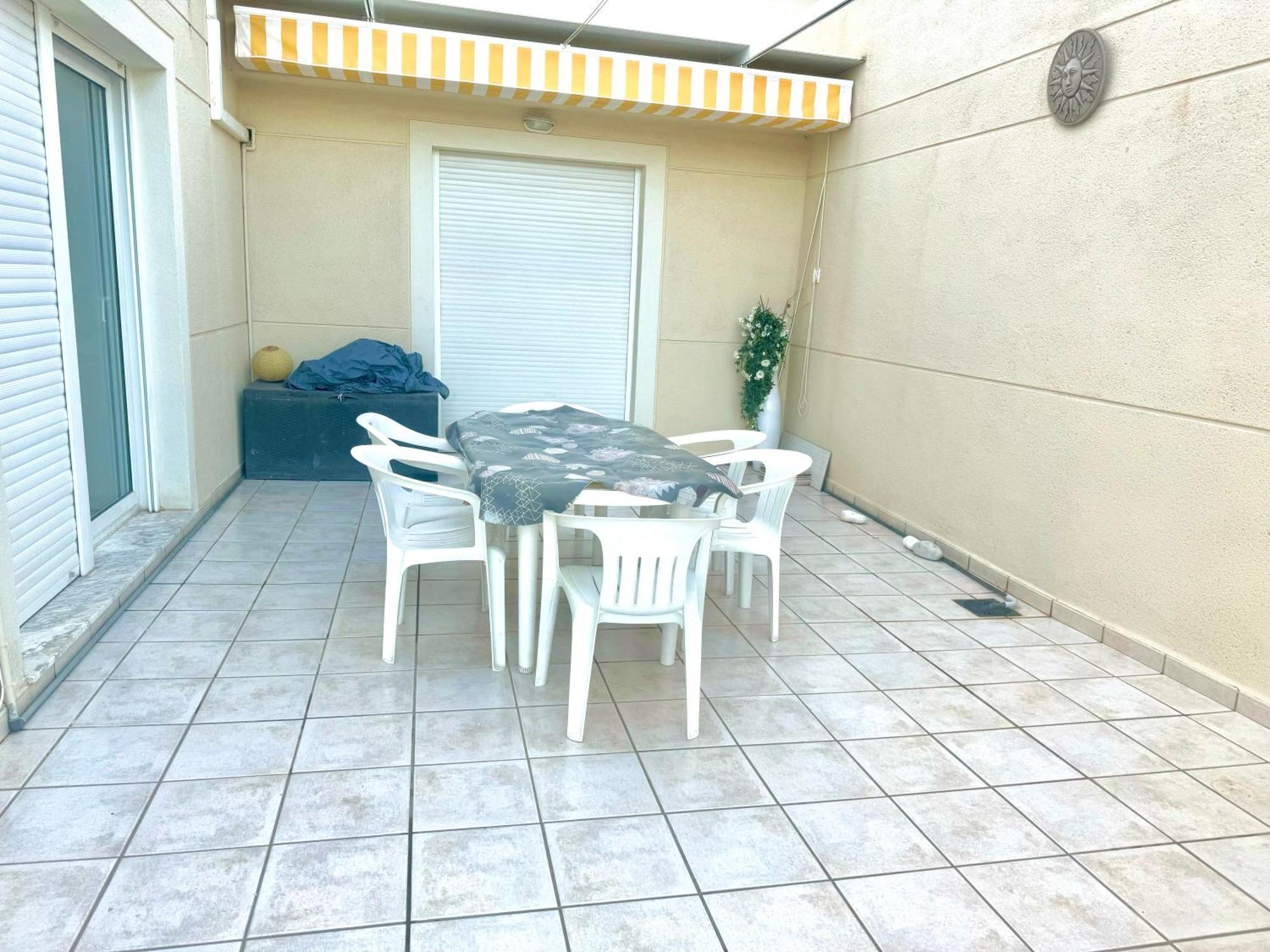 Rosaleda Locdenia Apartamento Exterior foto